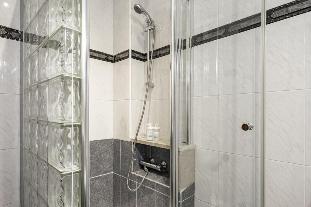 Apartamento La Plazuela Gijon Bagian luar foto